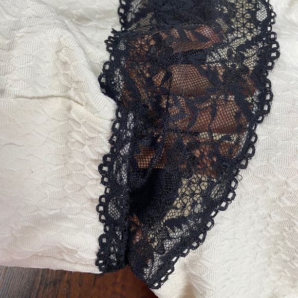 Heart Shaped Strapless Skater Dress - Picture 2 of 5